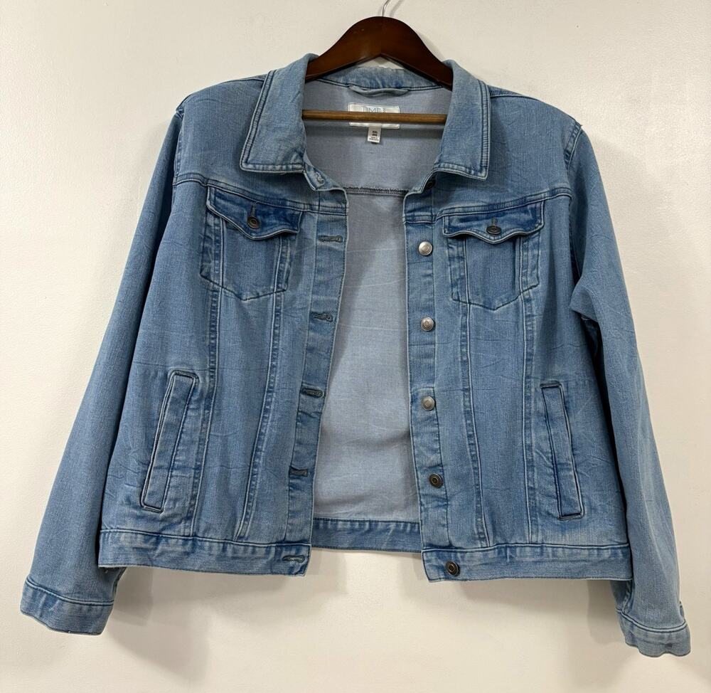 Time and Tru Denim Jacket Womens XXL 20 Light Wash Stretch Blue Jean Trucker